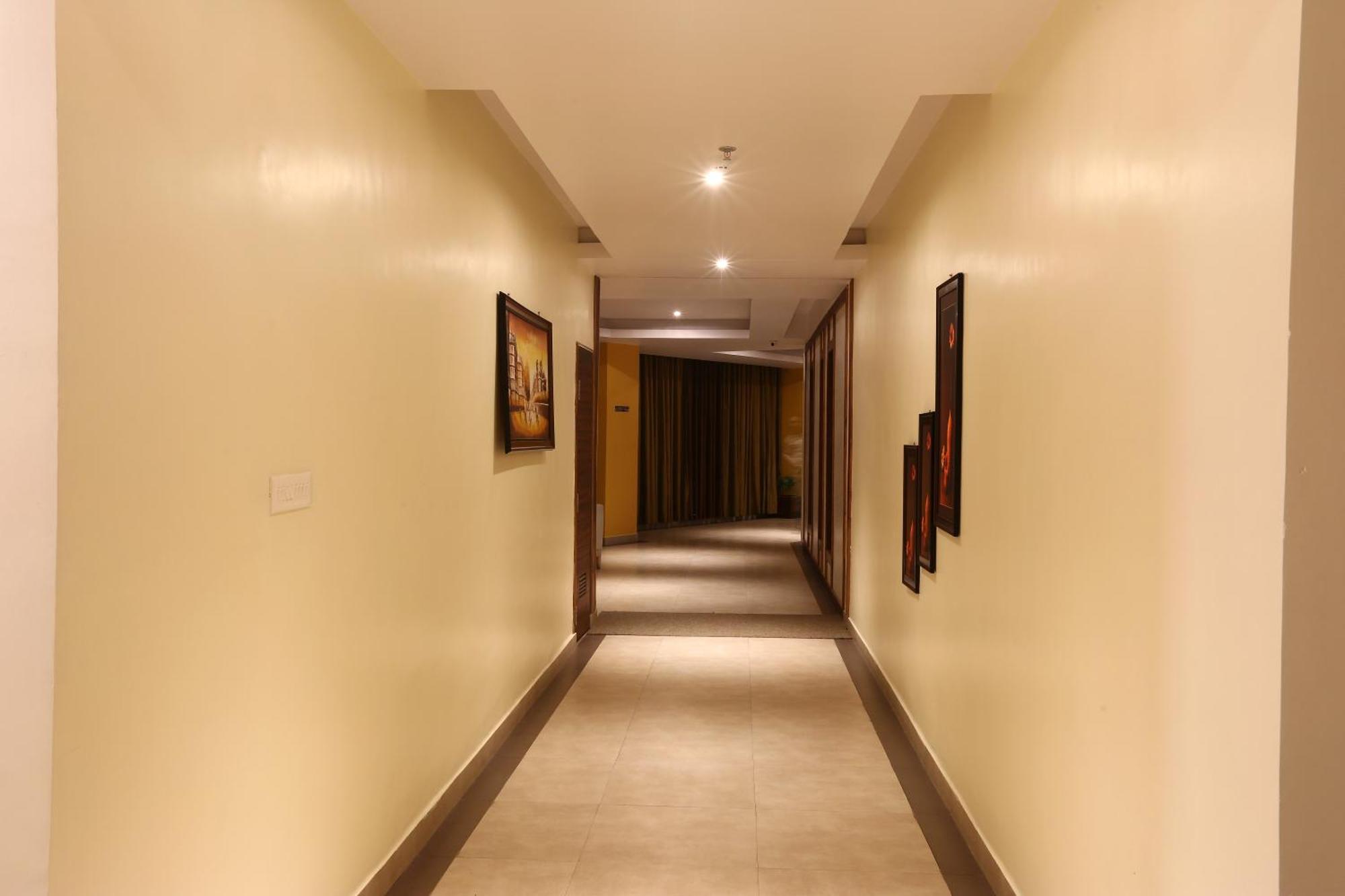 Hotel Prithvi Palace Igi Airport Delhi นิวเดลี ภายนอก รูปภาพ