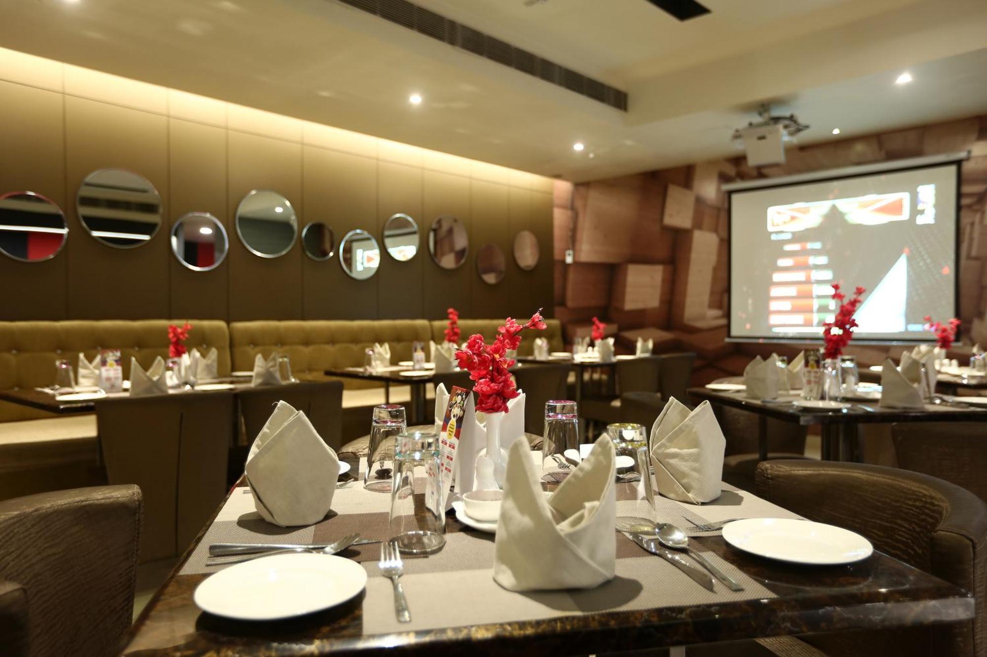 Hotel Prithvi Palace Igi Airport Delhi นิวเดลี ภายนอก รูปภาพ