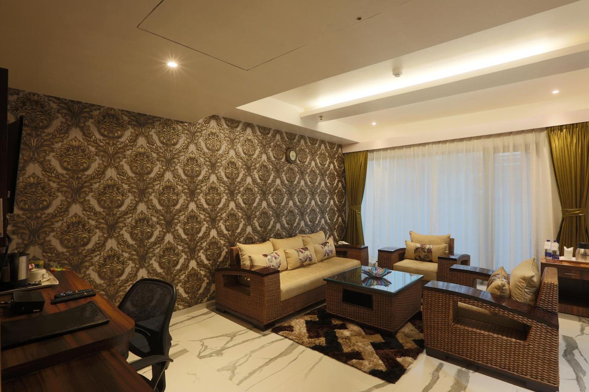 Hotel Prithvi Palace Igi Airport Delhi นิวเดลี ภายนอก รูปภาพ