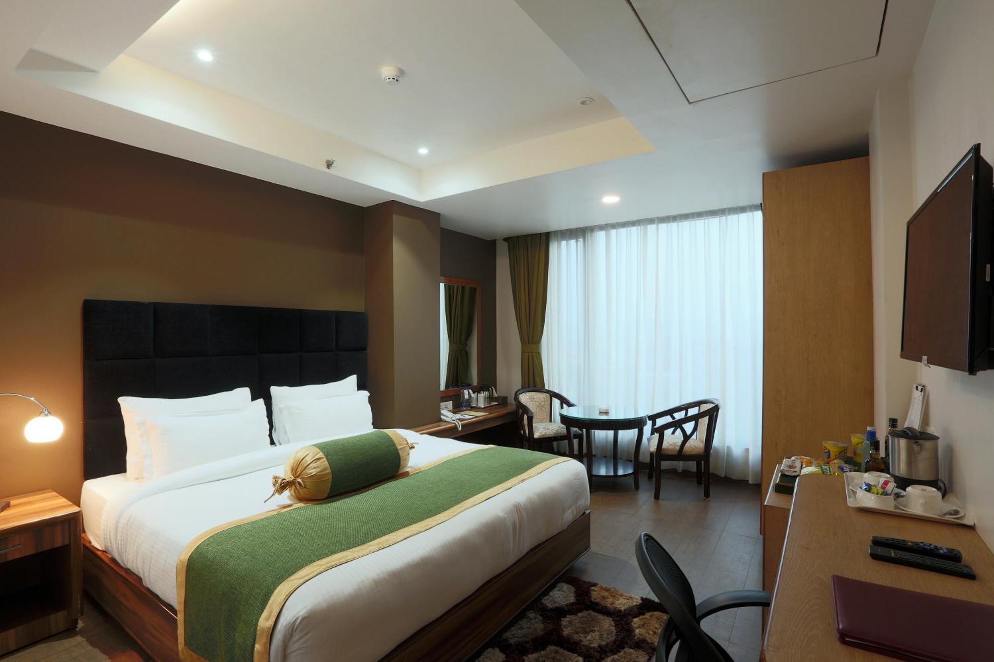 Hotel Prithvi Palace Igi Airport Delhi นิวเดลี ภายนอก รูปภาพ