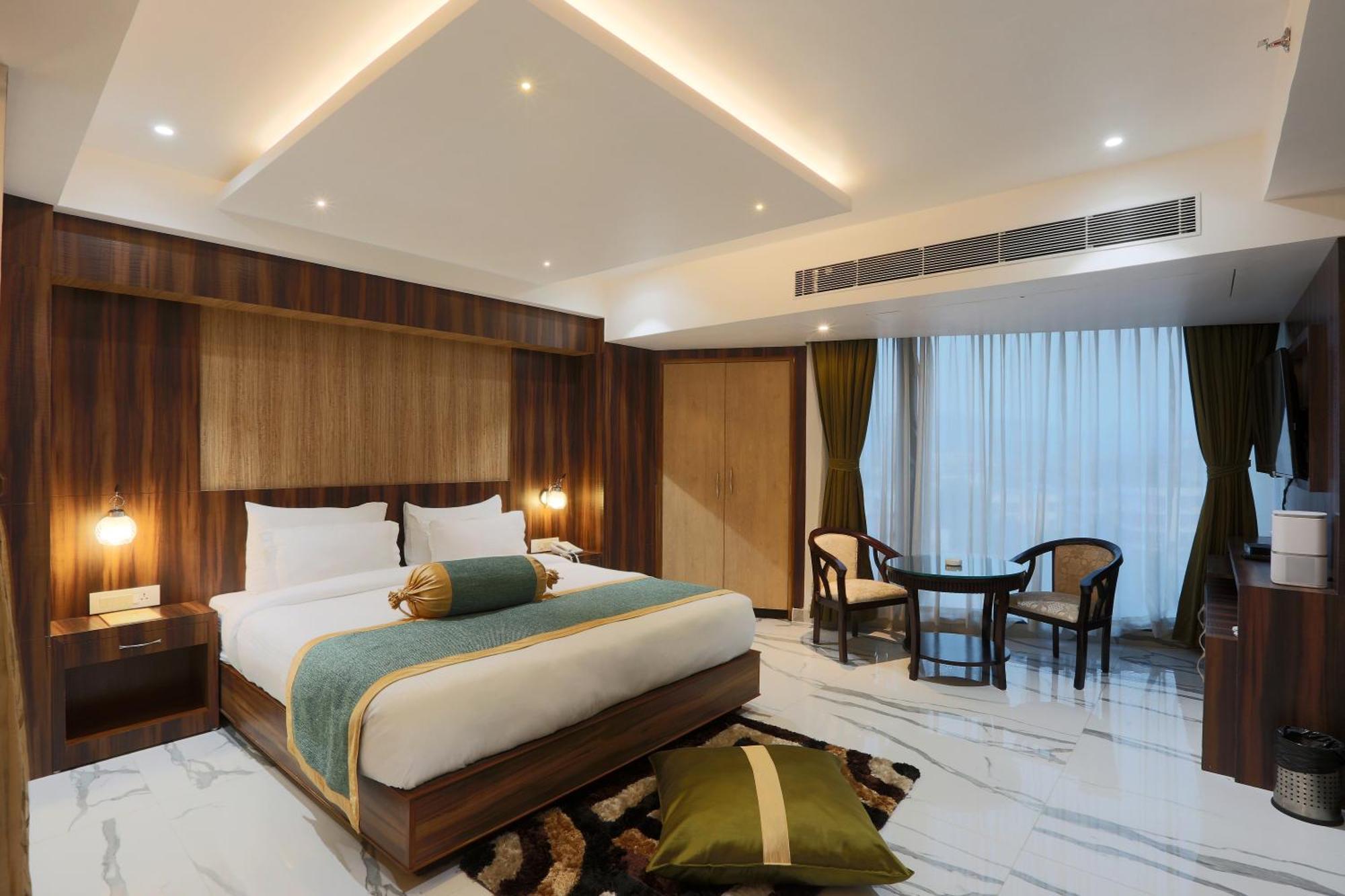Hotel Prithvi Palace Igi Airport Delhi นิวเดลี ภายนอก รูปภาพ