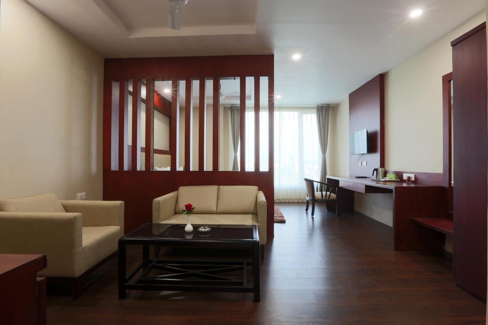 Hotel Prithvi Palace Igi Airport Delhi นิวเดลี ภายนอก รูปภาพ