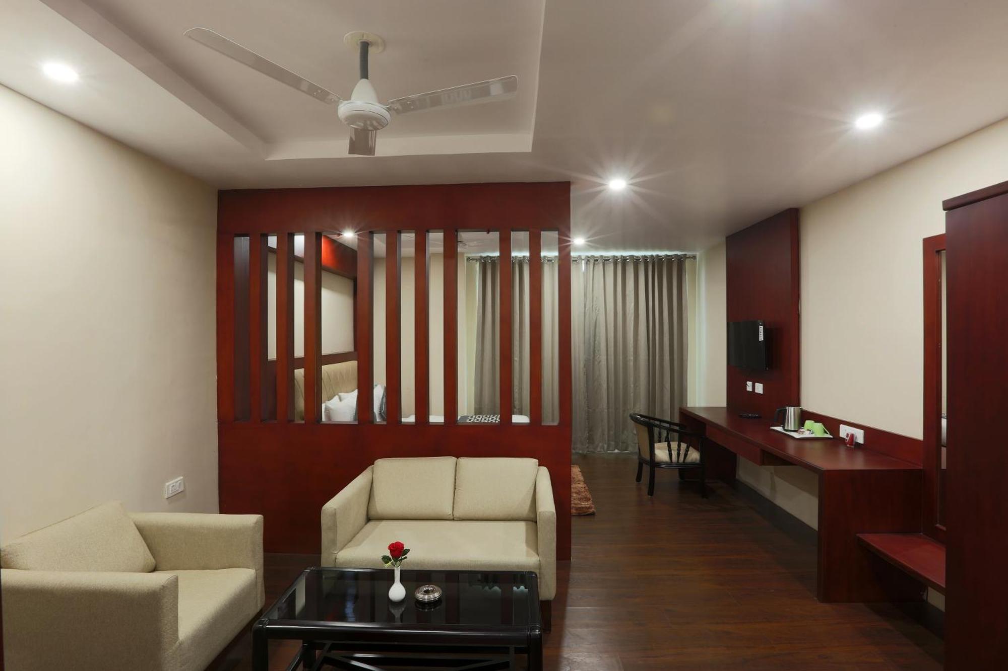 Hotel Prithvi Palace Igi Airport Delhi นิวเดลี ภายนอก รูปภาพ